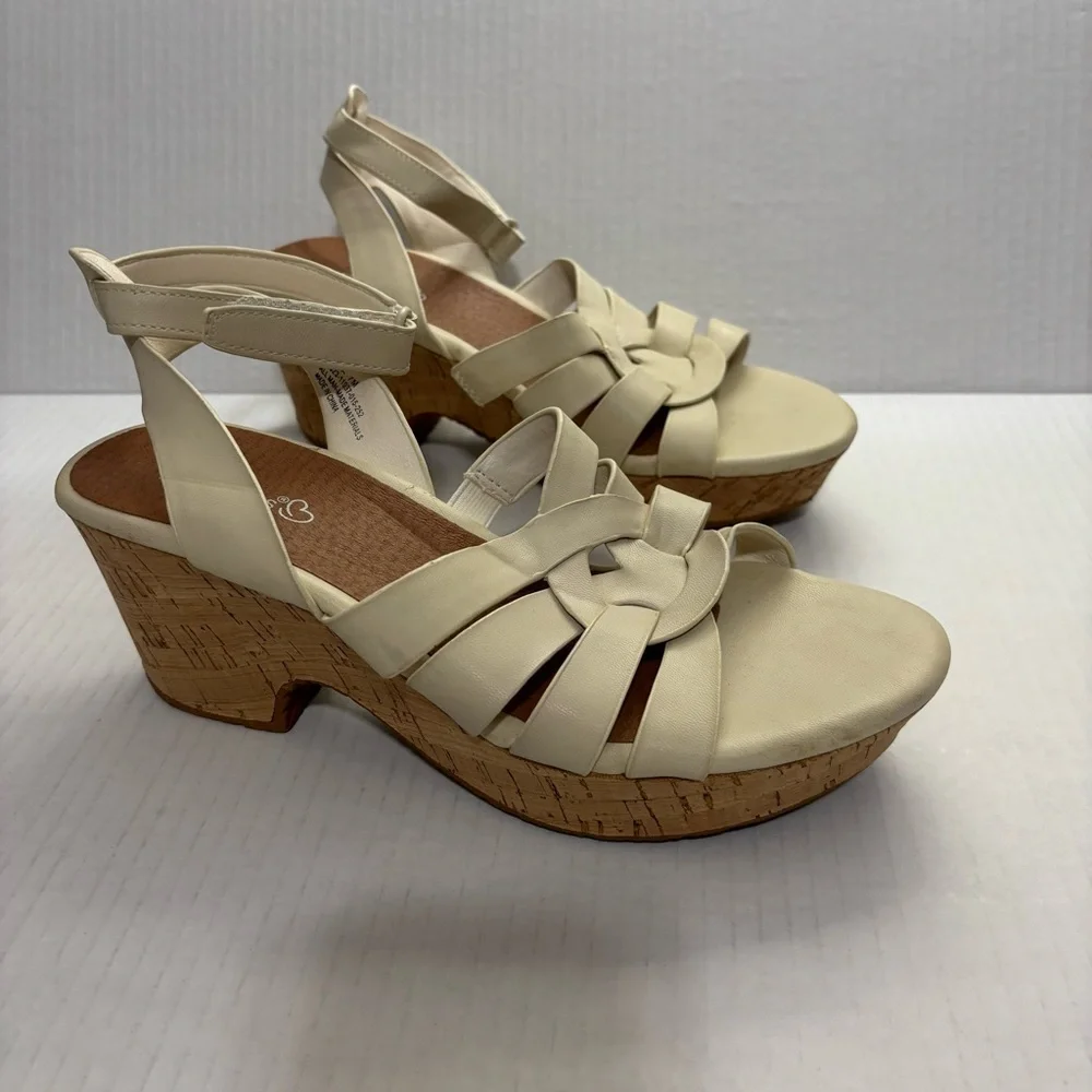 BareTraps‎ Bonita Wedge Sandal